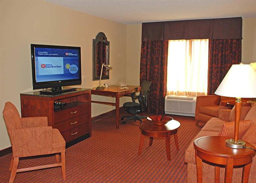 Hilton Garden Inn Тупело Стая снимка