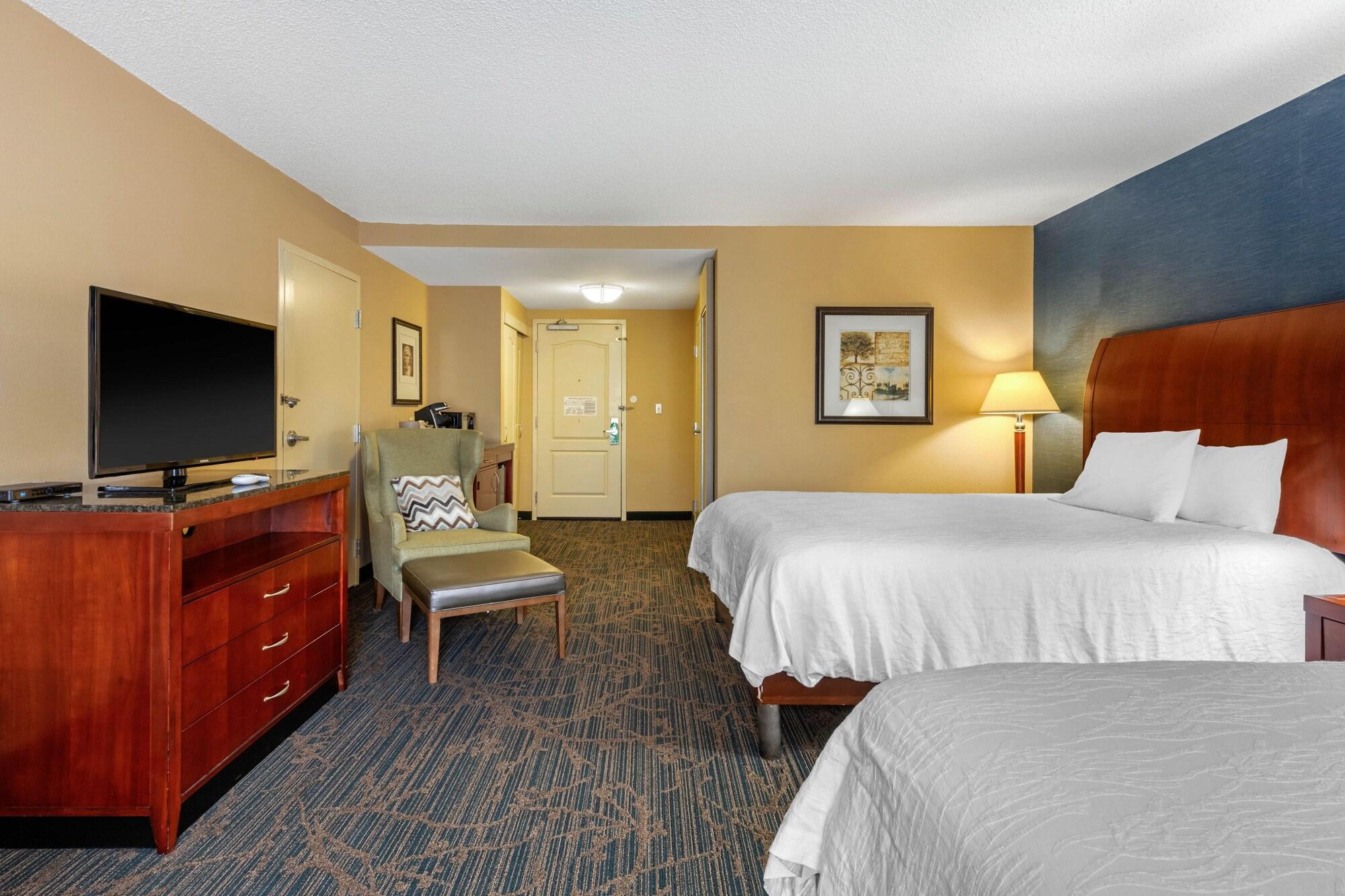 Hilton Garden Inn Тупело Екстериор снимка