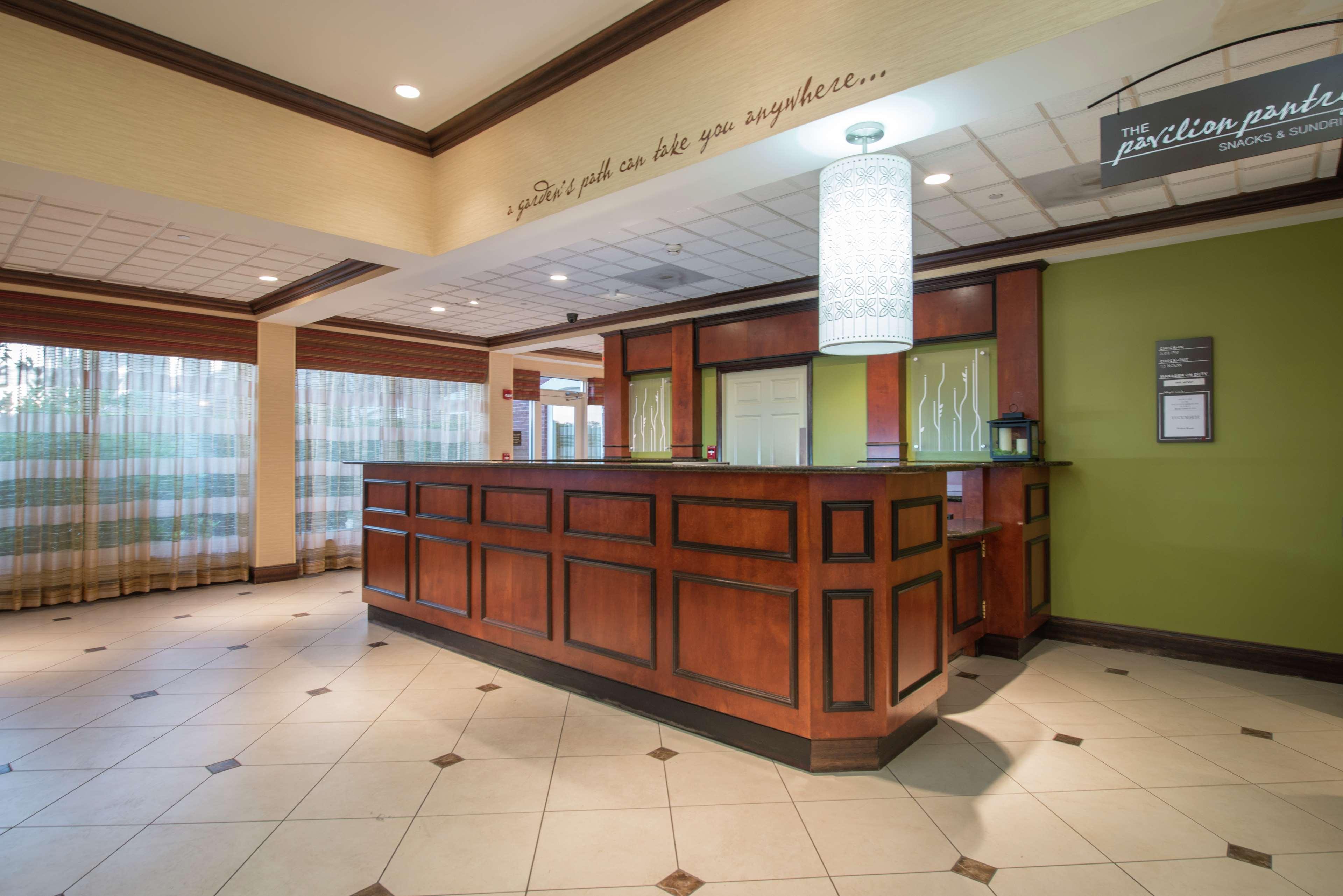 Hilton Garden Inn Тупело Екстериор снимка