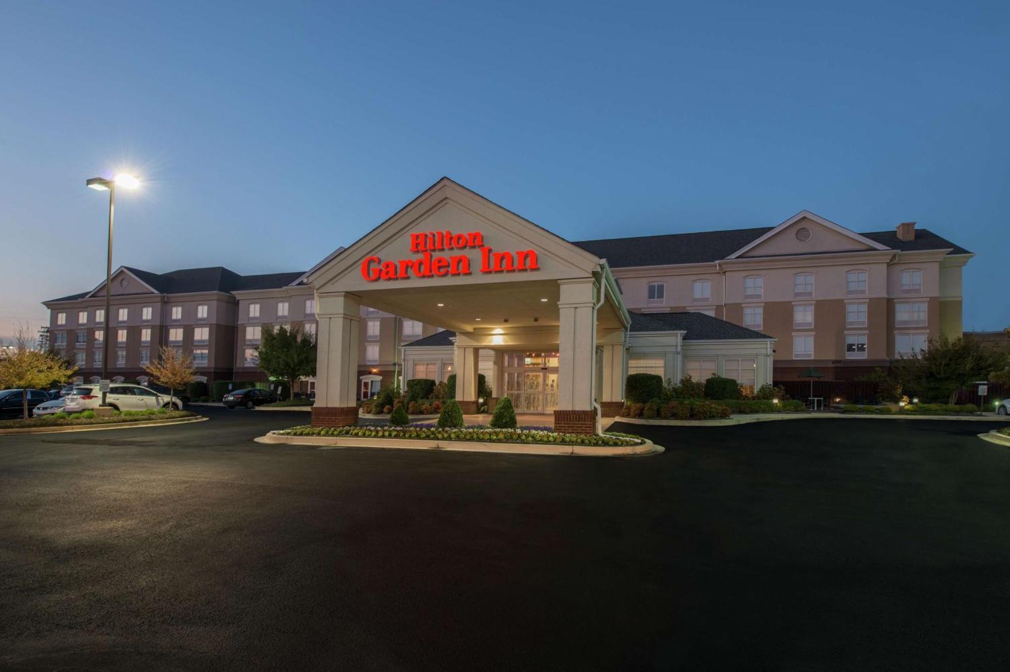 Hilton Garden Inn Тупело Екстериор снимка