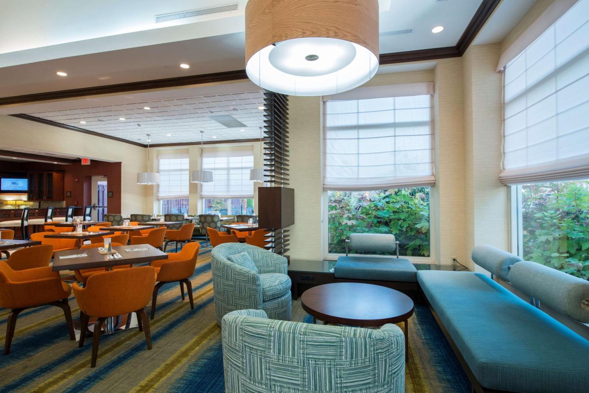 Hilton Garden Inn Тупело Екстериор снимка