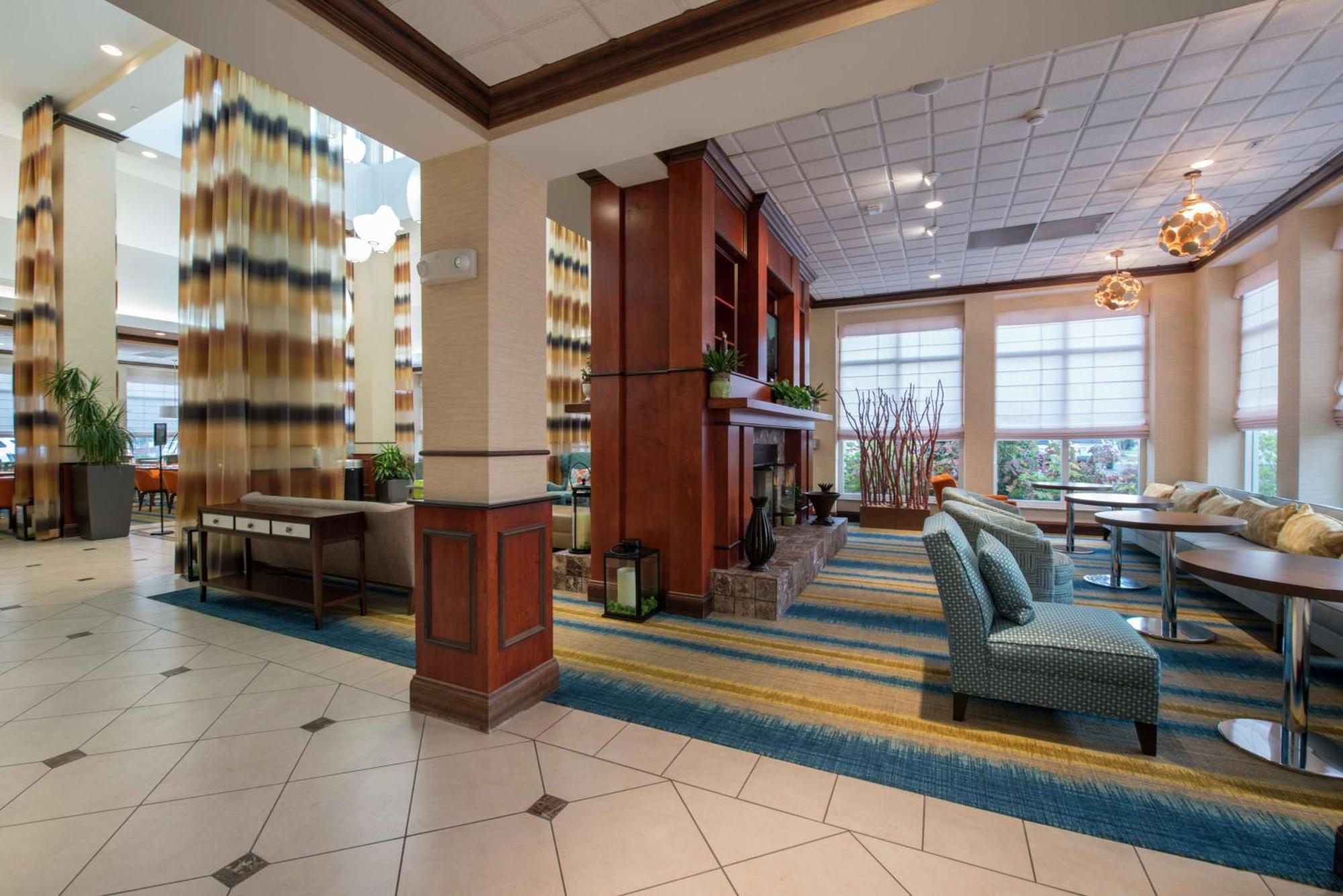 Hilton Garden Inn Тупело Екстериор снимка